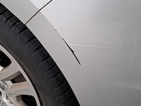 Personenauto, opel, astra - afbeelding 26 van  32