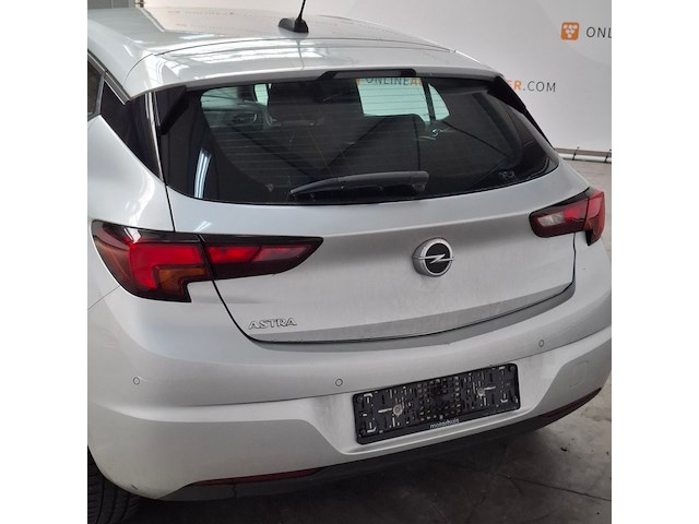Personenauto, opel, astra - afbeelding 27 van  32
