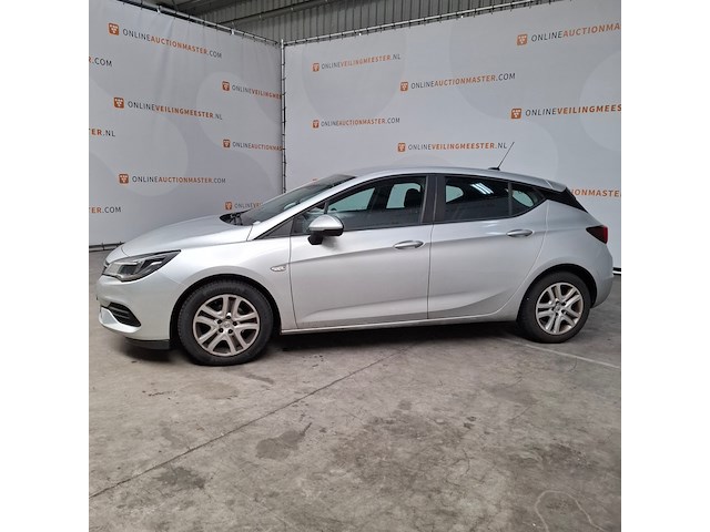Personenauto, opel, astra - afbeelding 28 van  32