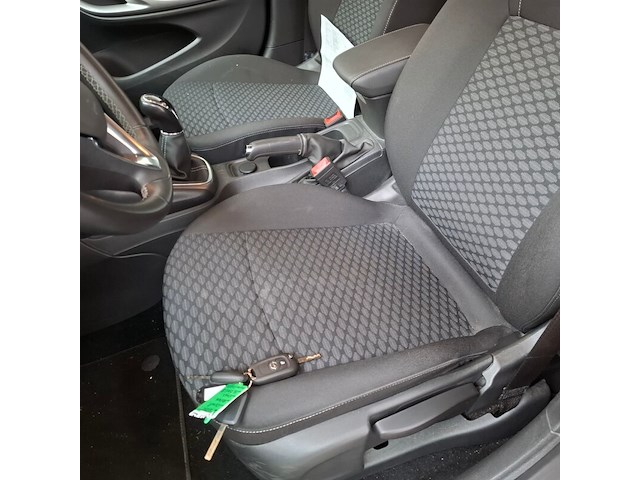 Personenauto, opel, astra - afbeelding 22 van  60