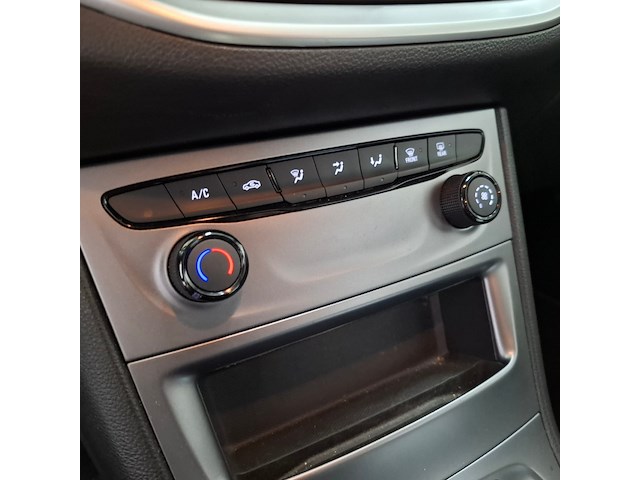 Personenauto, opel, astra - afbeelding 29 van  60