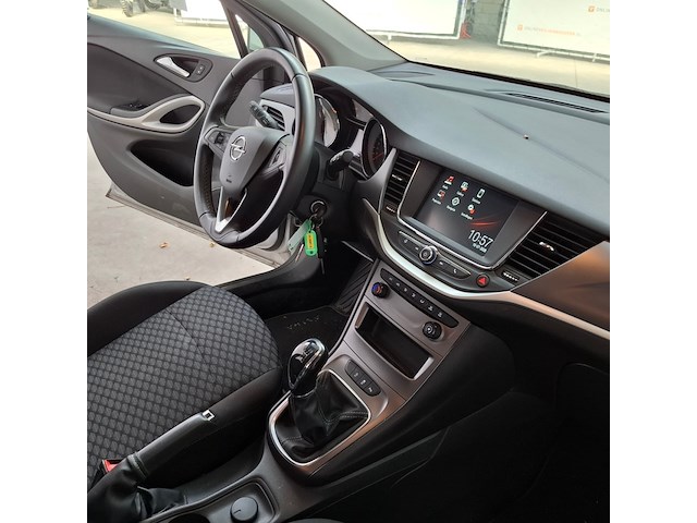 Personenauto, opel, astra - afbeelding 40 van  60