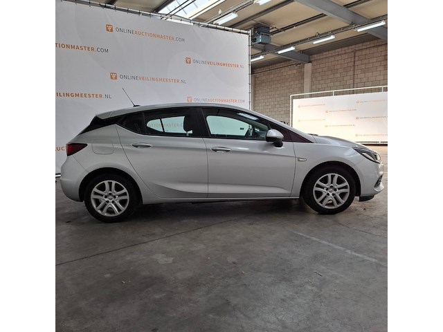 Personenauto, opel, astra - afbeelding 34 van  60