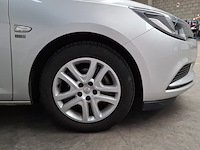 Personenauto, opel, astra - afbeelding 11 van  63