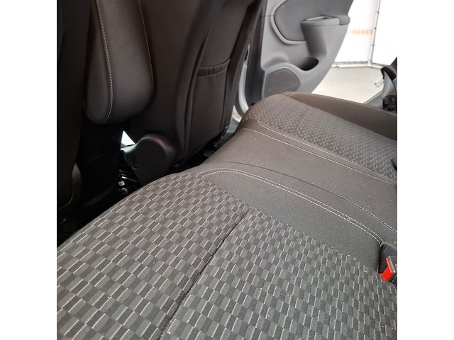 Personenauto, opel, astra - afbeelding 40 van  63