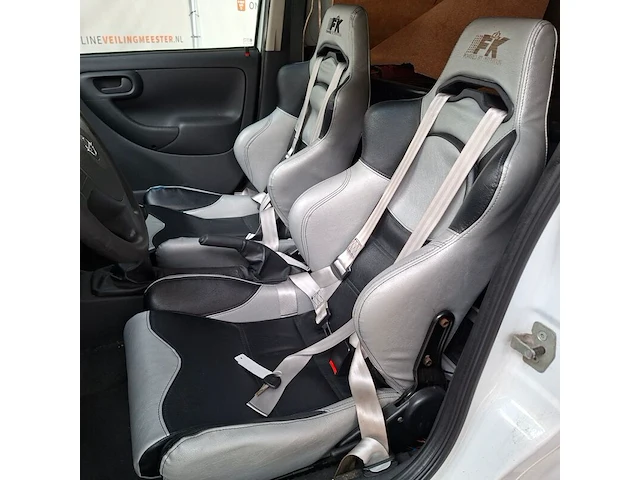 Personenauto, opel, combo, 1.3 cdti base, 2010 - afbeelding 26 van  50