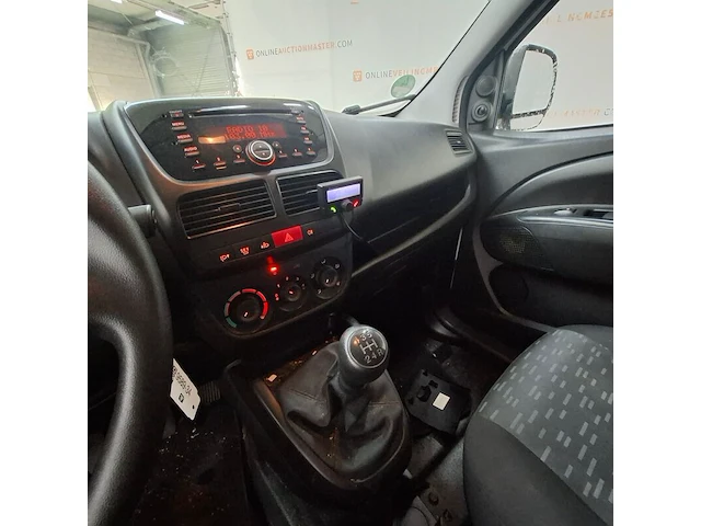 Personenauto, opel, combo, 1.3 cdti l1h1 selection, 2018 - afbeelding 38 van  65