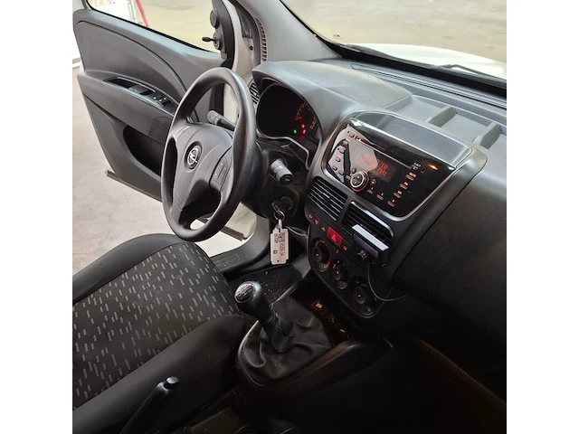 Personenauto, opel, combo, 1.3 cdti l1h1 selection, 2018 - afbeelding 43 van  65