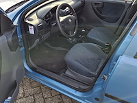 Personenauto, opel, corsa, 1.2-16v comfort, 2001 - afbeelding 7 van  11