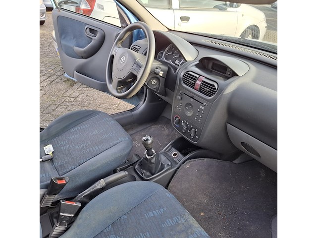 Personenauto, opel, corsa, 1.2-16v comfort, 2001 - afbeelding 10 van  11