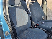 Personenauto, opel, corsa, 1.2-16v comfort, 2001 - afbeelding 11 van  11