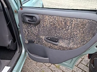 Personenauto, opel, corsa, 1.2-16v comfort, 2001 - afbeelding 5 van  19