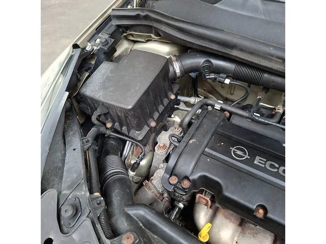 Personenauto, opel, corsa, 1.2-16v edition, 2010 - afbeelding 37 van  44