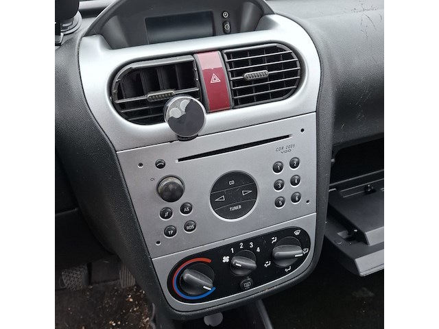 Personenauto, opel, corsa, 1.2-16v njoy, 2003 - afbeelding 13 van  13