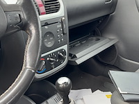 Personenauto, opel, corsa, 1.2-16v njoy, grijs, 2003 - afbeelding 2 van  16