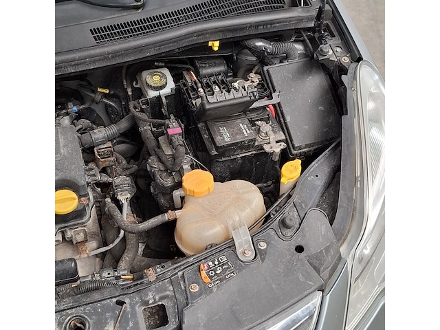 Personenauto, opel, corsa, 1.2-16v selection, 2011 - afbeelding 18 van  26