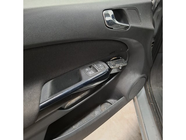 Personenauto, opel, corsa, 1.2-16v selection, 2011 - afbeelding 25 van  26