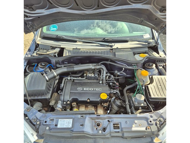 Personenauto, opel, corsa, 1.2-16v silverline, 2006 - afbeelding 6 van  14