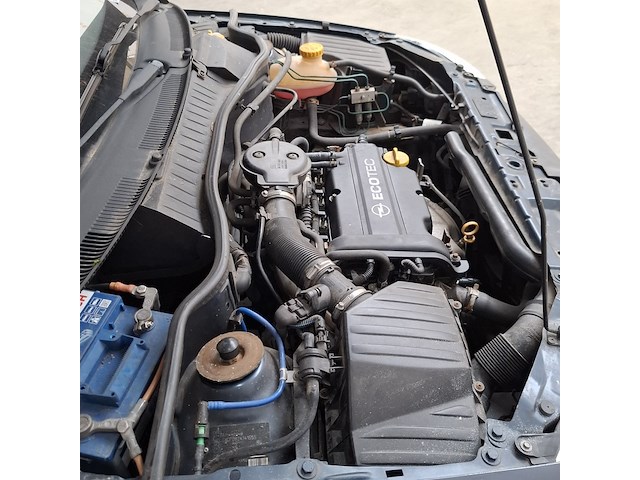 Personenauto, opel, corsa, 1.2-16v sport easytronic, 2002 - afbeelding 9 van  30