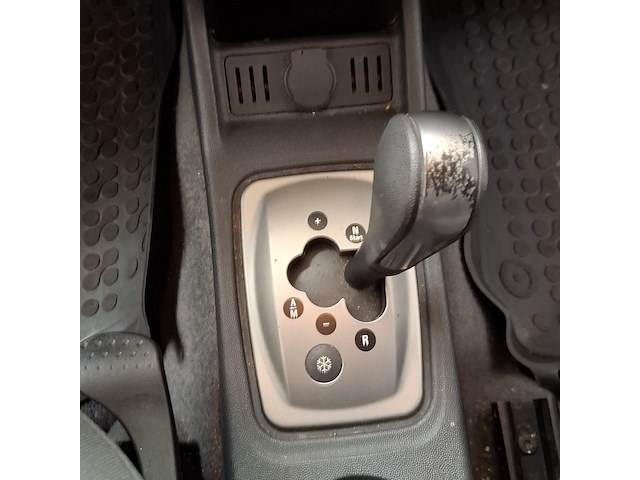 Personenauto, opel, corsa, 1.2-16v sport easytronic, 2002 - afbeelding 19 van  30