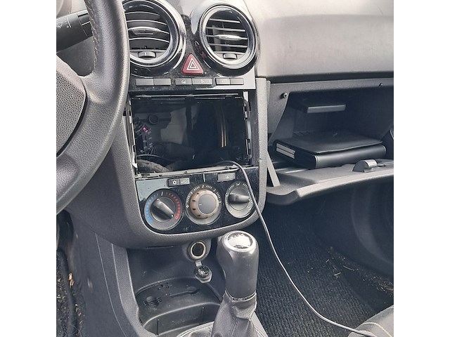 Personenauto, opel, corsa, 1.3 cdti ecoflex s/s '111' edition, 2010 - afbeelding 10 van  10