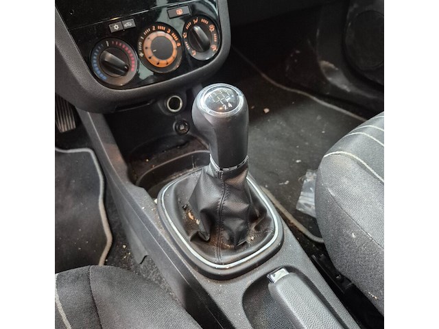 Personenauto, opel, corsa, 1.3 cdti ecoflex s/s '111' edition, 2010 - afbeelding 19 van  43