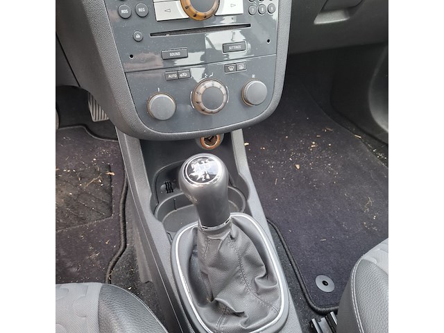 Personenauto, opel, corsa, 1.3 cdti ecoflex s/s cosmo, 2011 - afbeelding 13 van  13