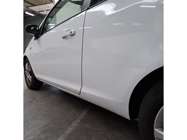 Personenauto, opel, corsa, 1.3 cdti ecoflex s/s cosmo, 2011 - afbeelding 28 van  79