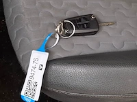 Personenauto, opel, corsa, 1.3 cdti ecoflex s/s cosmo, 2011 - afbeelding 39 van  79