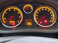 Personenauto, opel, corsa, 1.3 cdti ecoflex s/s cosmo, 2011 - afbeelding 44 van  79