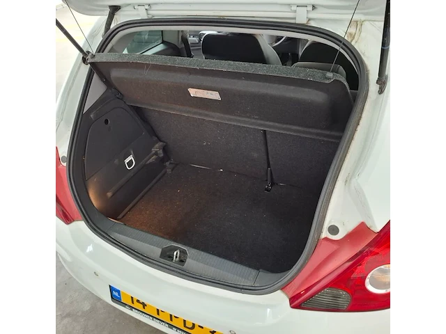 Personenauto, opel, corsa, 1.3 cdti ecoflex s/s cosmo, 2011 - afbeelding 58 van  79