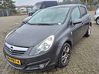 Personenauto opel, corsa 1.3 cdti, grijs, bouwjaar 2011 - afbeelding 1 van  47