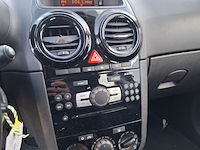 Personenauto opel, corsa 1.3 cdti, grijs, bouwjaar 2011 - afbeelding 24 van  47