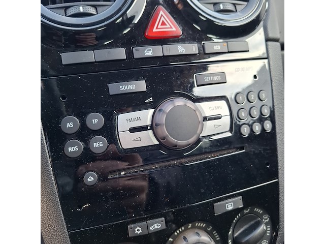 Personenauto opel, corsa 1.3 cdti, grijs, bouwjaar 2011 - afbeelding 27 van  47