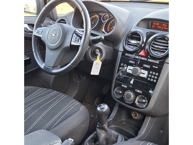 Personenauto opel, corsa 1.3 cdti, grijs, bouwjaar 2011 - afbeelding 37 van  47