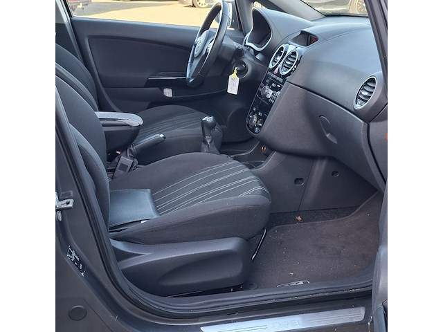 Personenauto opel, corsa 1.3 cdti, grijs, bouwjaar 2011 - afbeelding 38 van  47