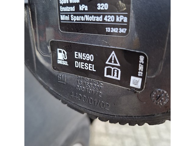 Personenauto opel, corsa 1.3 cdti, grijs, bouwjaar 2011 - afbeelding 40 van  47