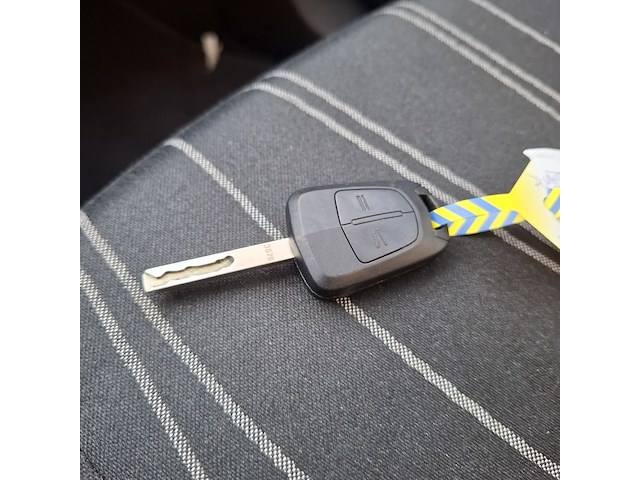 Personenauto opel, corsa 1.3 cdti, grijs, bouwjaar 2011 - afbeelding 41 van  47