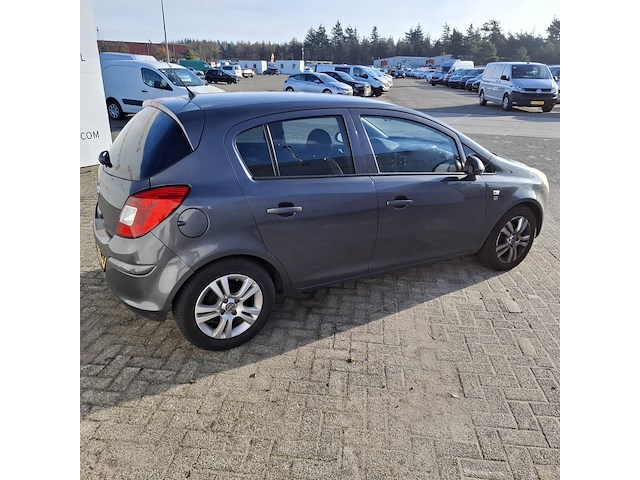 Personenauto opel, corsa 1.3 cdti, grijs, bouwjaar 2011 - afbeelding 43 van  47