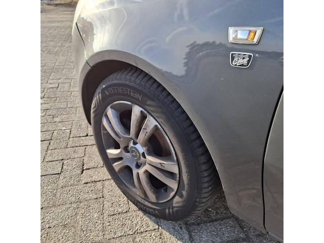 Personenauto opel, corsa 1.3 cdti, grijs, bouwjaar 2011 - afbeelding 46 van  47