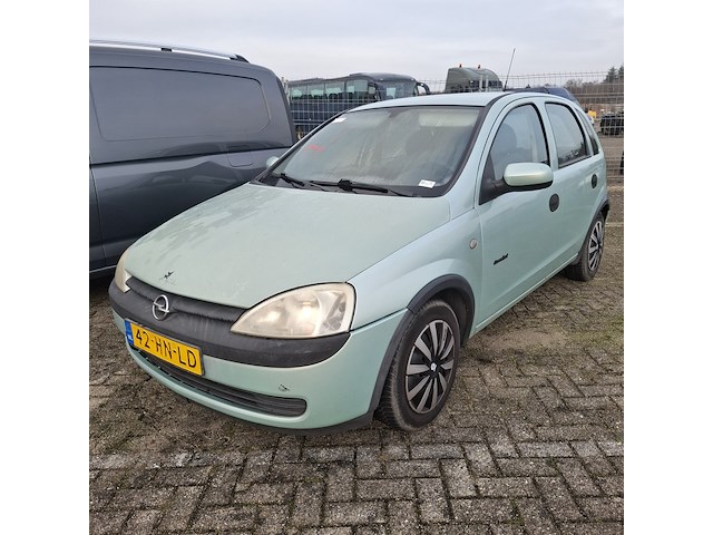 Personenauto, opel, corsa 1.4-16v comfort, 2001 - afbeelding 2 van  2