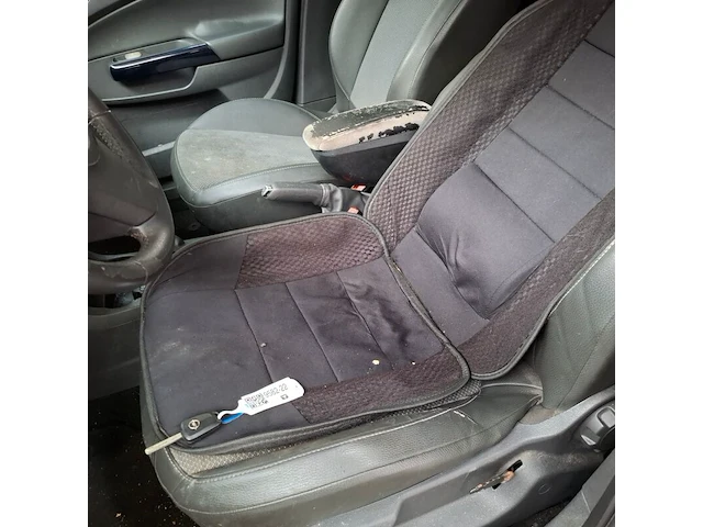 Personenauto, opel, corsa, 1.4-16v cosmo, 2007 - afbeelding 31 van  75