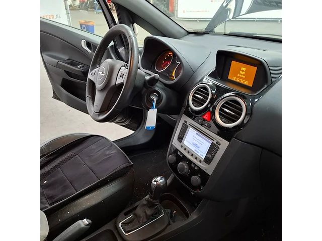 Personenauto, opel, corsa, 1.4-16v cosmo, 2007 - afbeelding 53 van  75