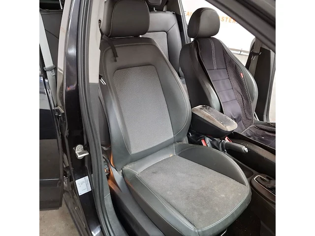 Personenauto, opel, corsa, 1.4-16v cosmo, 2007 - afbeelding 54 van  75