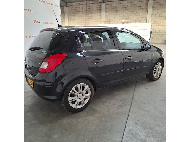 Personenauto, opel, corsa, 1.4-16v cosmo, 2007 - afbeelding 74 van  75
