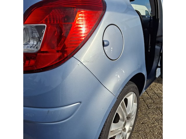 Personenauto, opel, corsa, 1.4-16v cosmo, 2008 - afbeelding 3 van  17