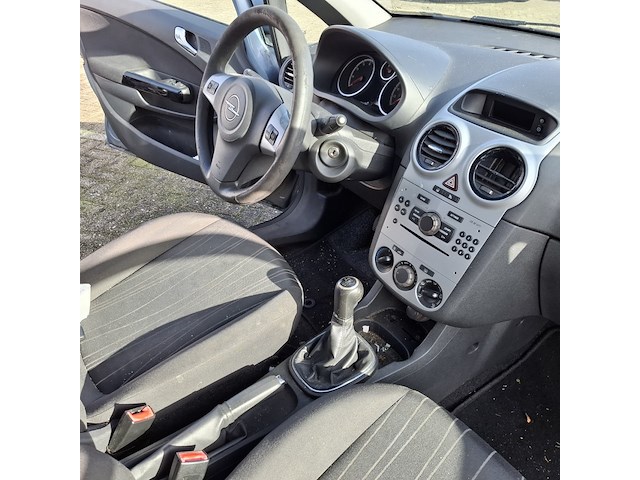 Personenauto, opel, corsa, 1.4-16v cosmo, 2008 - afbeelding 6 van  17