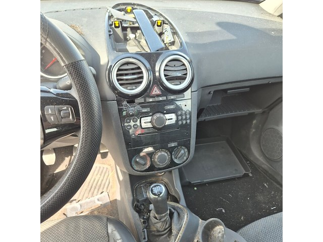 Personenauto, opel, corsa, 1.4-16v cosmo, 2008 - afbeelding 5 van  17