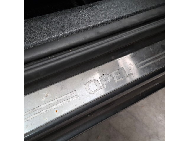 Personenauto, opel, corsa, 1.4-16v cosmo, 2011 - afbeelding 47 van  66