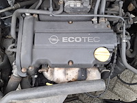 Personenauto opel, corsa 1.4, blauw, bouwjaar 2008 - afbeelding 13 van  39